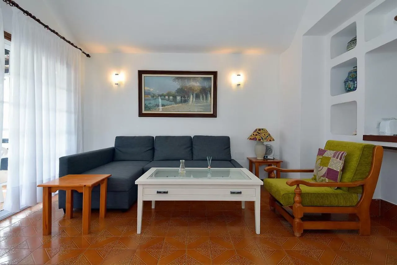3Br Beach House - Solarium & Shower Terrace Puerto del Carmen  0*, Puerto del Carmen (Lanzarote) Spain