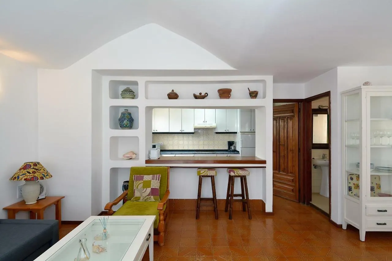 Villa 3Br Beach House - Solarium & Shower Terrace Puerto del Carmen